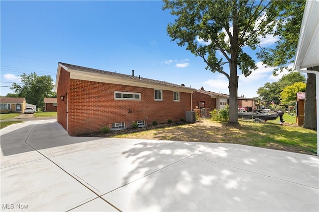 828 Livermore Ln, Elyria, OH 44035 - photo 25