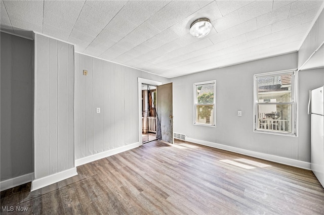6917 Worley Ave, Cleveland, OH 44105 - photo 20
