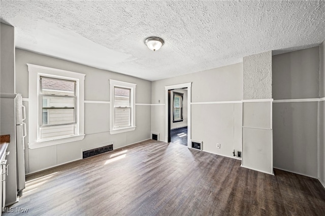 6917 Worley Ave, Cleveland, OH 44105 - photo 30
