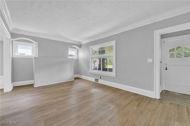 3582 E 154th St, Cleveland, OH 44120 - photo 9