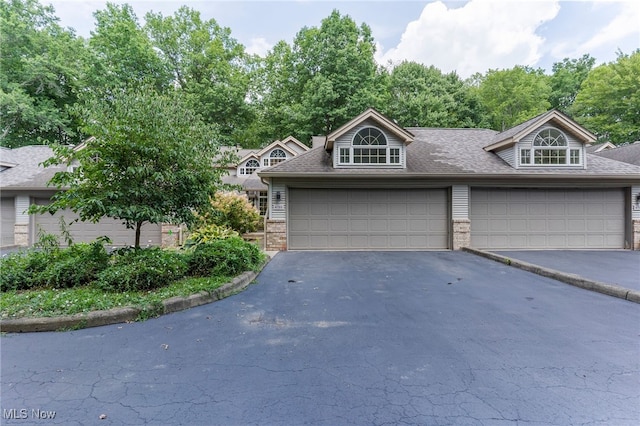 6723 Lockwood Blvd Unit 4, Boardman, OH 44512 - photo 2