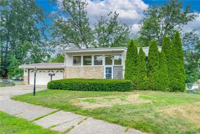 1508 Hyde Park Ave, Akron, OH 44310 - photo 1