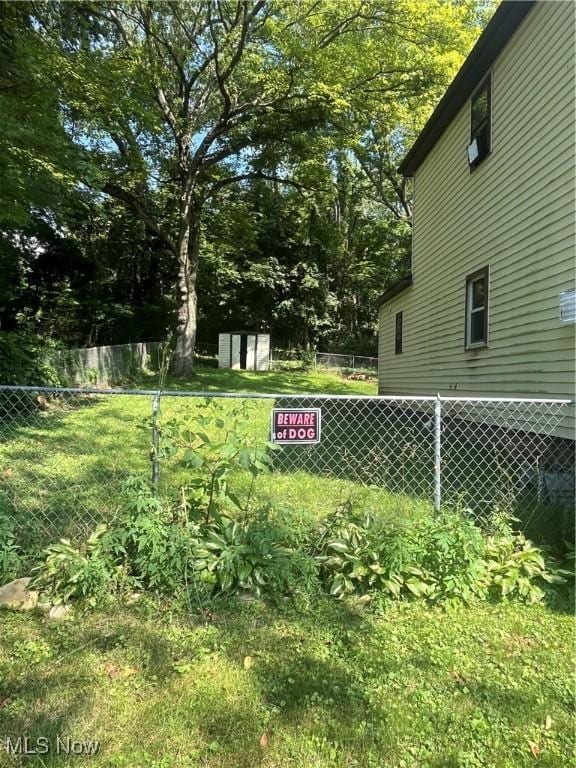 607 Northside Ave, East Liverpool, OH 43920 - photo 3