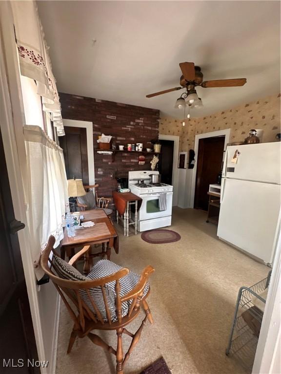 4846 Edgepark Dr, Garfield Heights, OH 44125 - photo 16