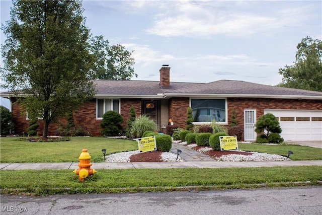1161 Wilshire Dr, Youngstown, OH 44511 - photo 1