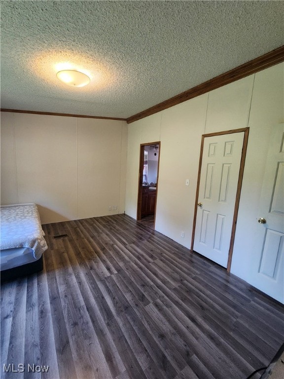 67660 E Lofland Rd, Cambridge, OH 43725 - photo 8