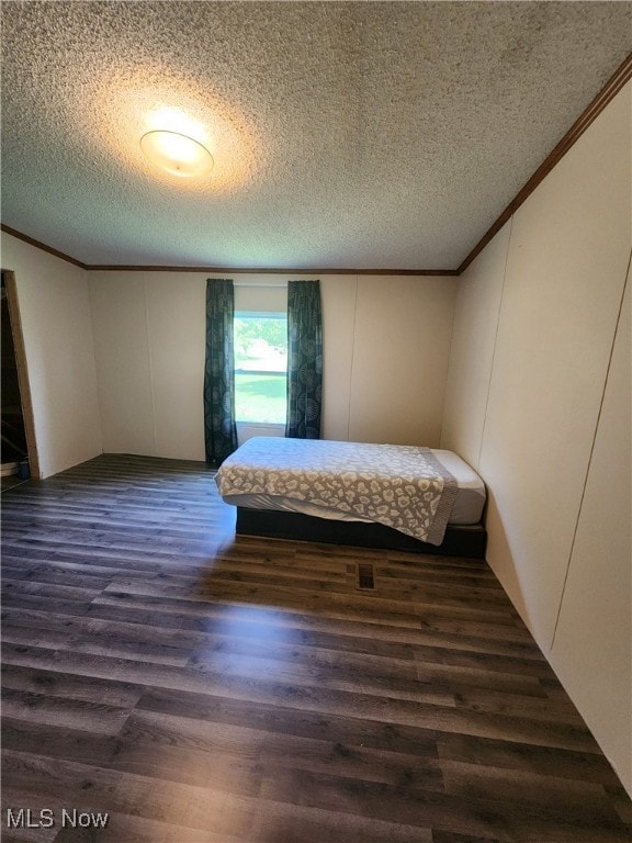 67660 E Lofland Rd, Cambridge, OH 43725 - photo 11