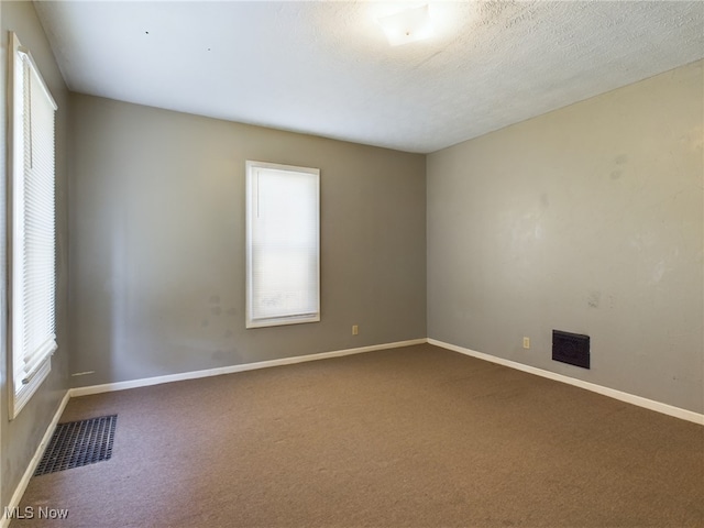 318 Sterling Ct, Akron, OH 44304 - photo 18