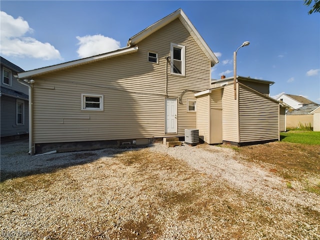 318 Sterling Ct, Akron, OH 44304 - photo 4