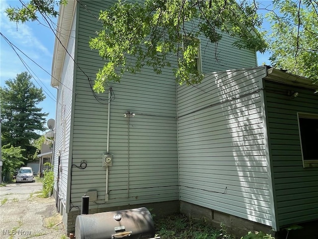 1027 E 148th St, Cleveland, OH 44110 - photo 13