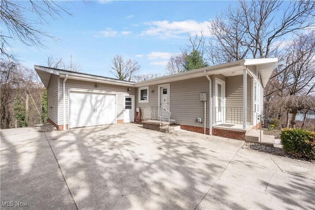 70 Iroquois Trl, Malvern, OH 44644 - photo 3
