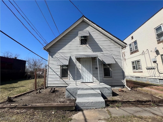 4278 Warner Rd, Cleveland, OH 44105 - photo 1