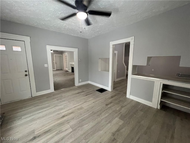 4278 Warner Rd, Cleveland, OH 44105 - photo 16