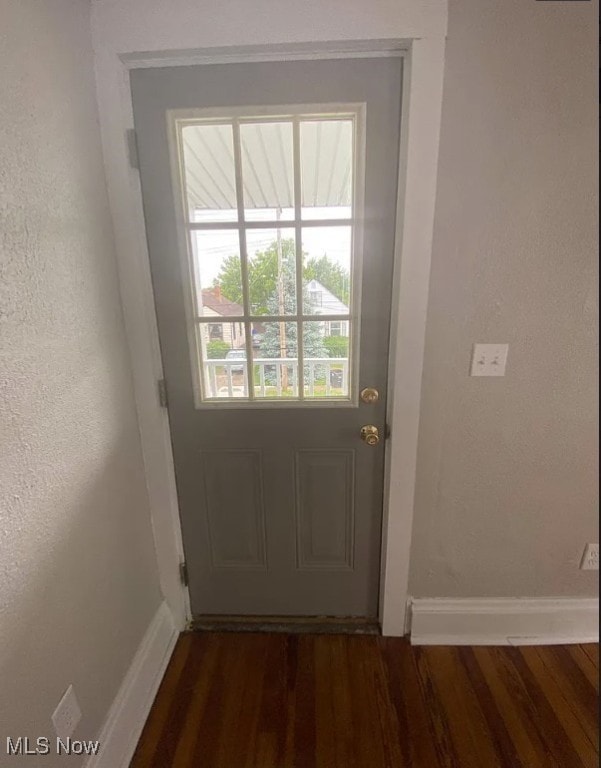 5621 Flowerdale Ave, Cleveland, OH 44144 - photo 24