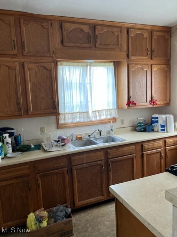 601 E 4th St, Dover, OH 44622 - photo 2