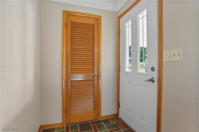 2458 Country Ln, Youngstown, OH 44514 - photo 29