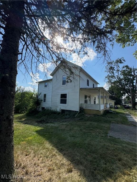 289 2nd St SW, Carrollton, OH 44615 - photo 2