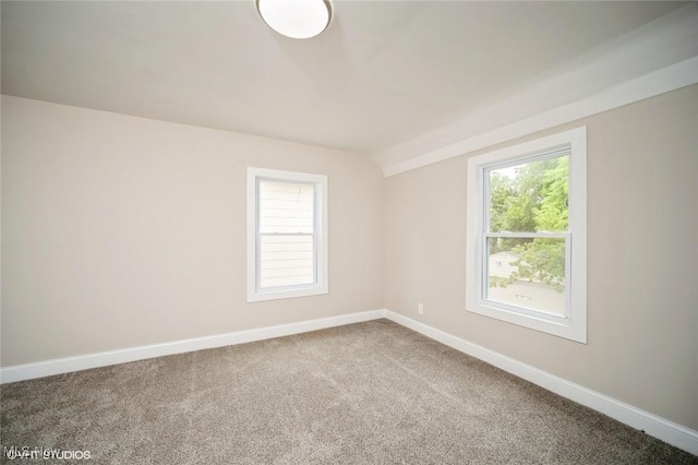 2188 N Taylor Rd, Cleveland Heights, OH 44112 - photo 12