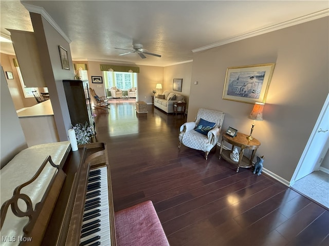 425 Hickory Dr SE, New Philadelphia, OH 44663 - photo 12