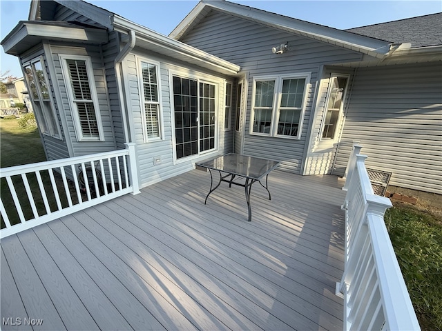 425 Hickory Dr SE, New Philadelphia, OH 44663 - photo 2