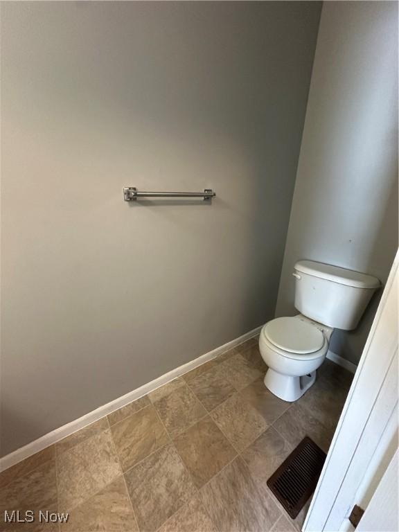 933 W 37th St, Ashtabula, OH 44004 - photo 11