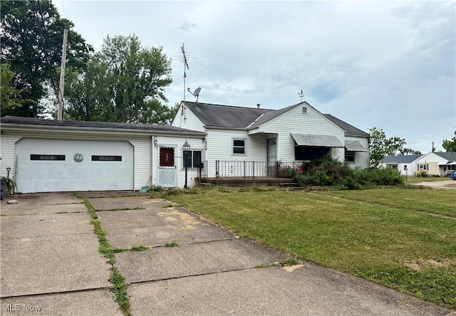 1208 Parkview Ave, Lorain, OH 44052 - photo 1