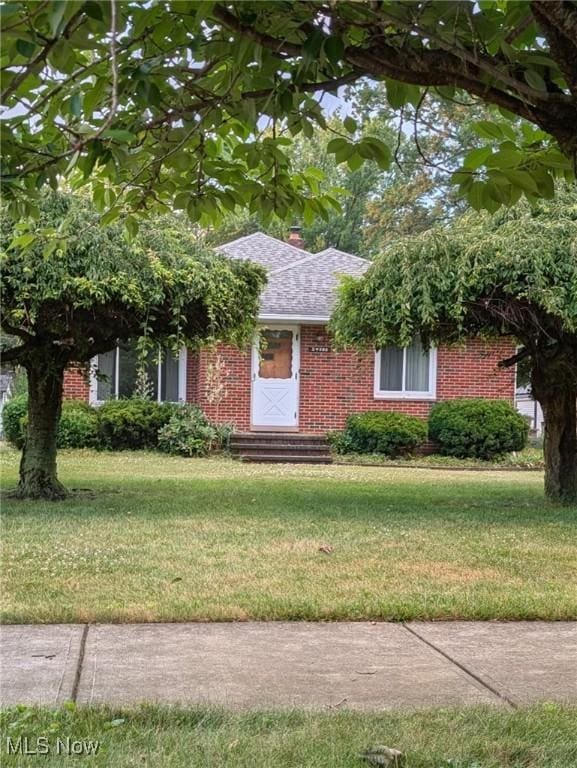 24206 Beech Ln, North Olmsted, OH 44070 - photo 2