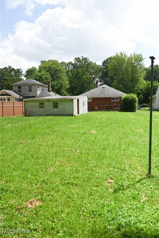 24206 Beech Ln, North Olmsted, OH 44070 - photo 10