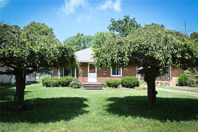 24206 Beech Ln, North Olmsted, OH 44070 - photo 5