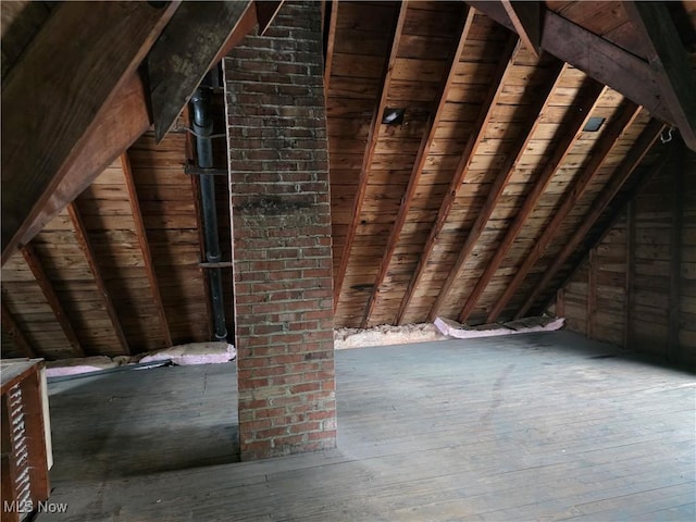 991 Helmsdale Rd, Cleveland, OH 44112 - photo 27
