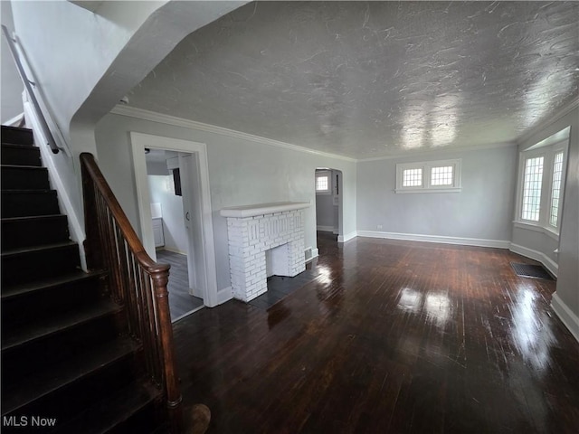 991 Helmsdale Rd, Cleveland, OH 44112 - photo 5