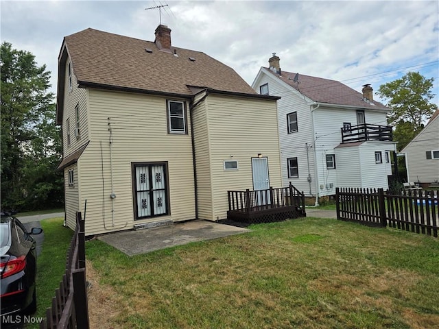 991 Helmsdale Rd, Cleveland, OH 44112 - photo 37