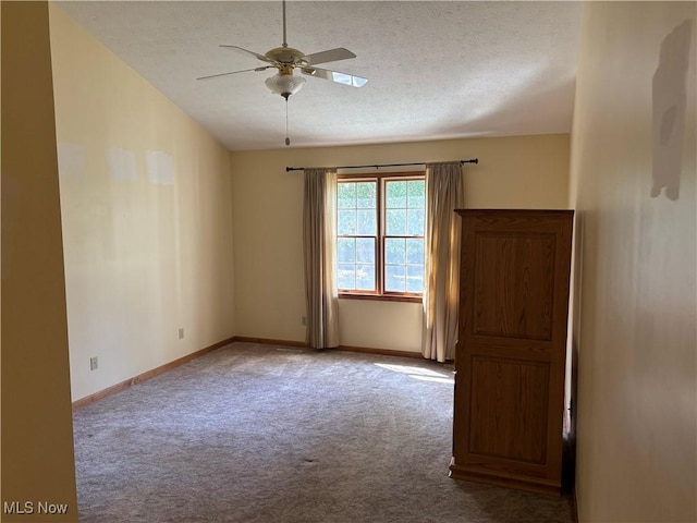 23676 Cottage Trl, Olmsted Falls, OH 44138 - photo 14