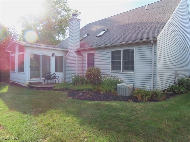 23676 Cottage Trl, Olmsted Falls, OH 44138 - photo 30