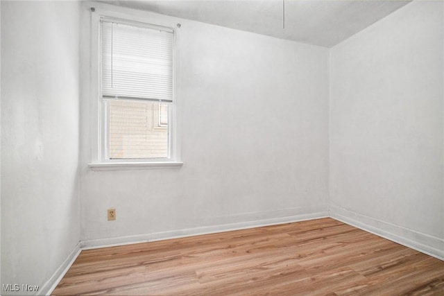 7010 Clement Ave, Cleveland, OH 44105 - photo 12