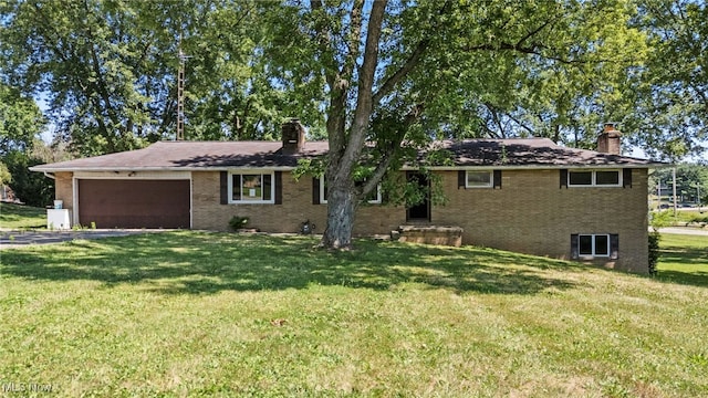 6010 Firestone Rd NE, Canton, OH 44721 - photo 1