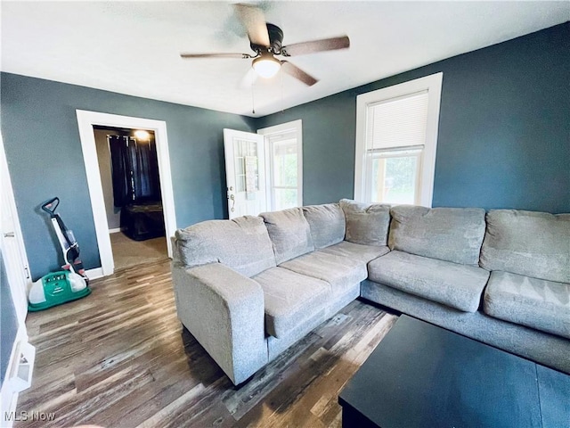 214 Parr Ave, Mingo Junction, OH 43938 - photo 5