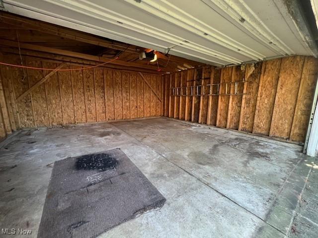 3905 Jo Ann Dr, Cleveland, OH 44128 - photo 7