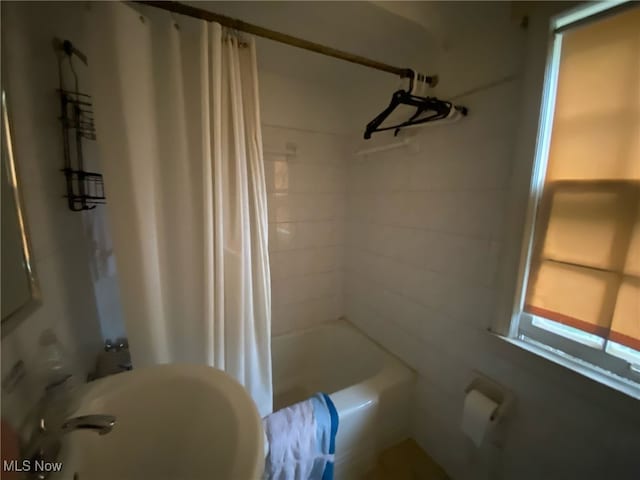 16709 Harvard Ave, Cleveland, OH 44128 - photo 6