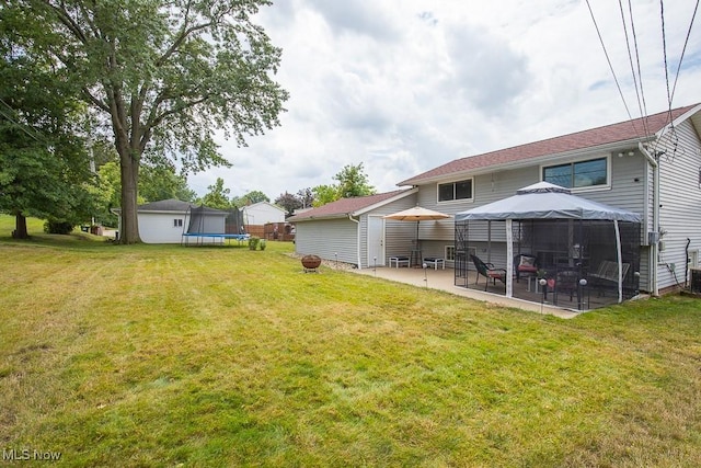 5403 Amherst Dr, Cleveland, OH 44129 - photo 5