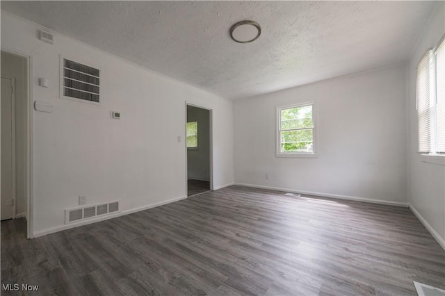 4425 E 144th St, Cleveland, OH 44128 - photo 3