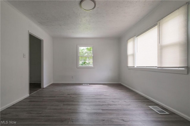 4425 E 144th St, Cleveland, OH 44128 - photo 4