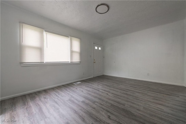 4425 E 144th St, Cleveland, OH 44128 - photo 6
