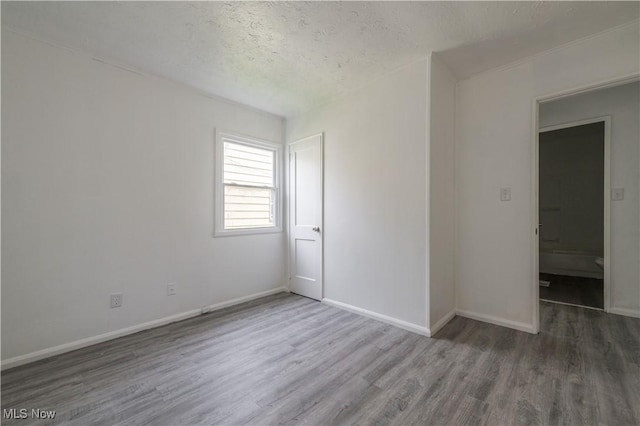 4425 E 144th St, Cleveland, OH 44128 - photo 13