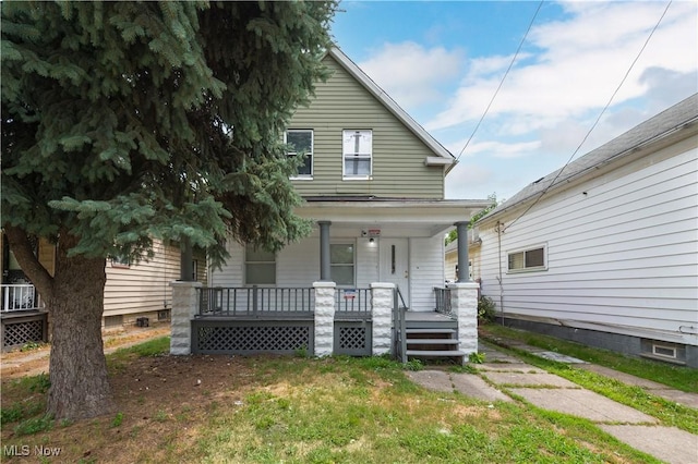 3823 E 54th St, Cleveland, OH 44105 - photo 2