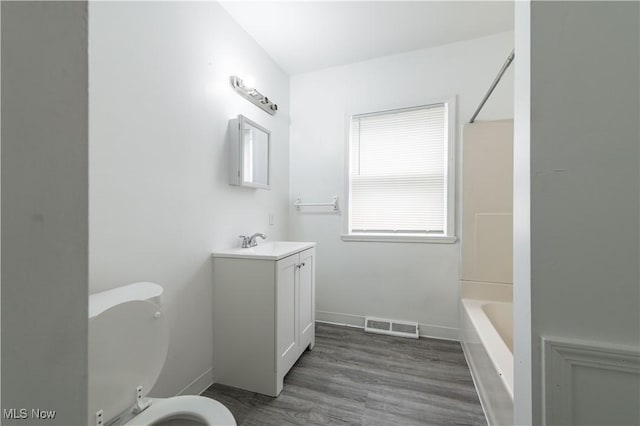 3823 E 54th St, Cleveland, OH 44105 - photo 20