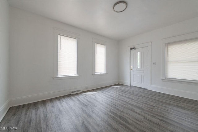 3823 E 54th St, Cleveland, OH 44105 - photo 6