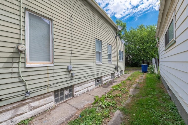 3823 E 54th St, Cleveland, OH 44105 - photo 36