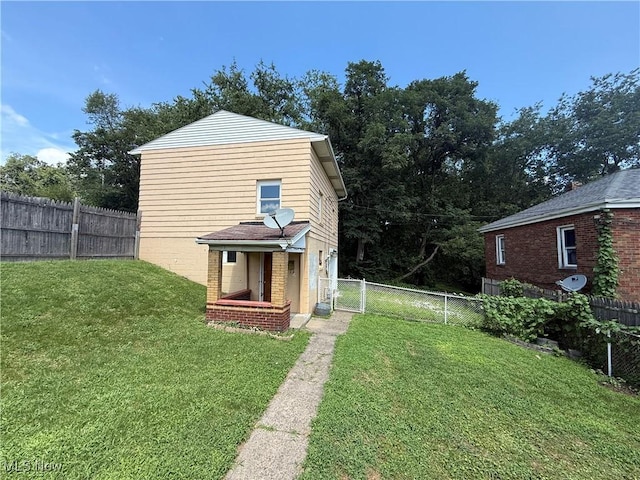 235 Hallock Ave, Mingo Junction, OH 43938 - photo 3