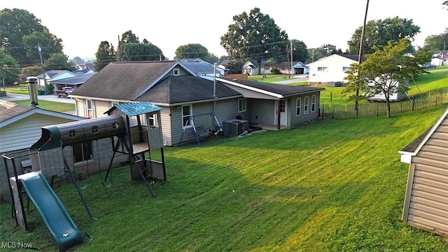 1102 14th Ave, Vienna, WV 26105 - photo 4